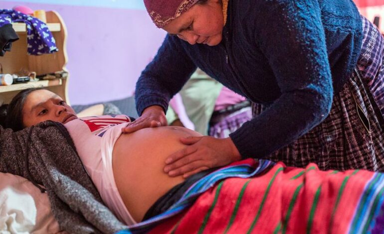 Mortalidad materna, palestinos asesinados, ayuda médica a Siria, internet… Las noticias del jueves El embarazo sigue siendo un riesgo para millones de mujeres