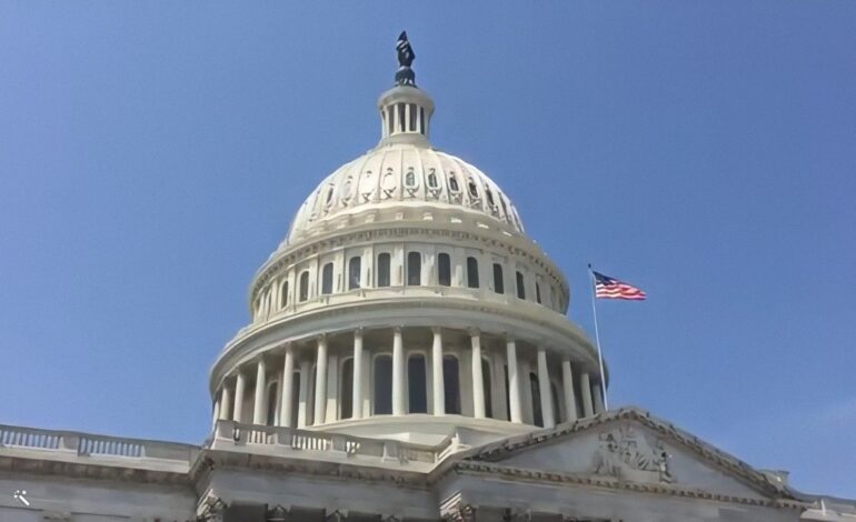 Republicanos presentan propuesta para revivir políticas migratorias de Donald Trump