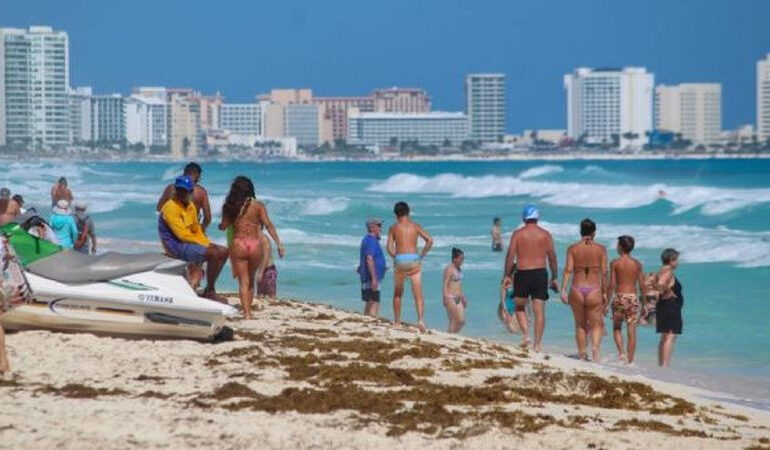 Texas recomienda a vacacionistas estadounidenses no viajar a México por el spring break