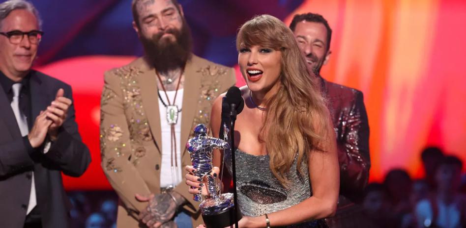 Taylor Swift reina en los los premios MTV VMA