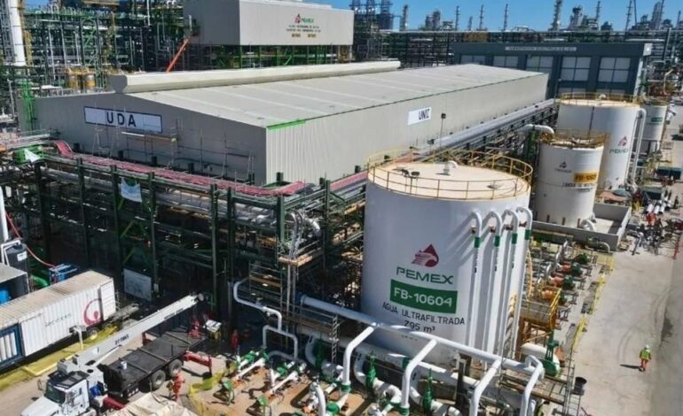 Da Pemex a empresa inexperta contrato de 11 mil mdp