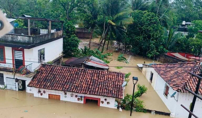 La reconstrucción desafío: México enfrenta un costo de 13 mil millones de pesos para reflotar la economía tras el golpe de las lluvias devastadoras de 2025