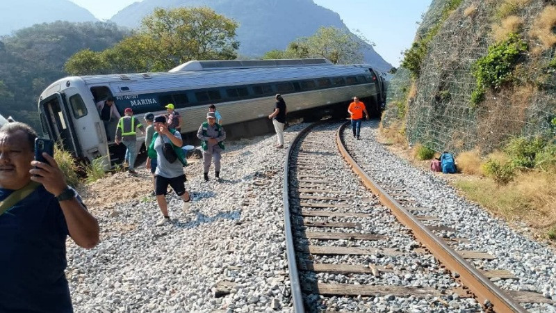 Avances del peritaje del Tren Interoceánico que se descarriló en Oaxaca, revelan que circulaba a exceso de velocidad